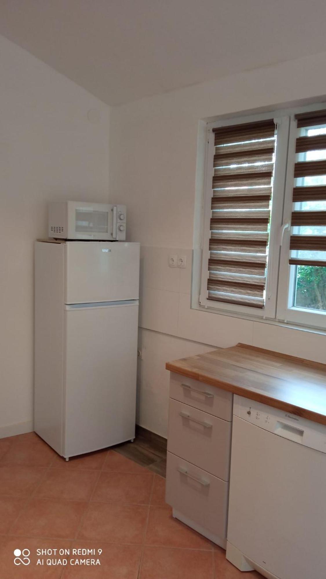Apartmani Nikola ビオグラード・ナ・モル エクステリア 写真